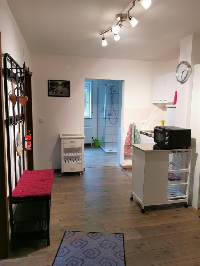 Burgauer Fewo Bagian luar foto